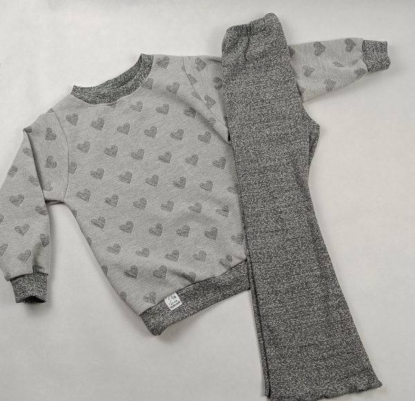 KOMPLET BLUZA SERDUSZKA + DZWONY