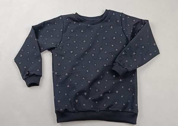 Bluza czarna w srebrne serduszka